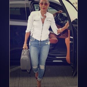 Mother Superior The Stunner 25